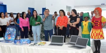 Nova Escola Municipal Monteiro Lobato é entregue à comunidade escolar